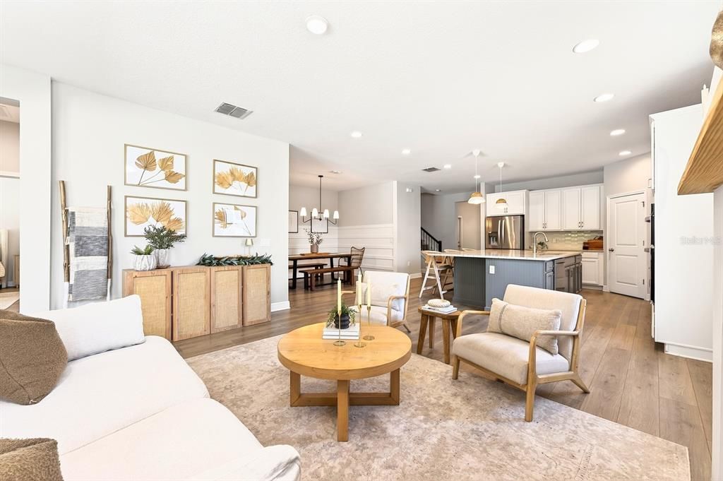 En Venta: $569,000 (5 camas, 3 baños, 3191 Pies cuadrados)