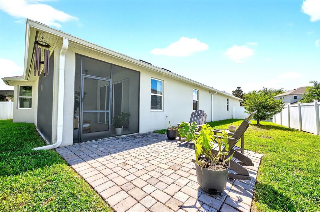 En Venta: $569,000 (5 camas, 3 baños, 3191 Pies cuadrados)