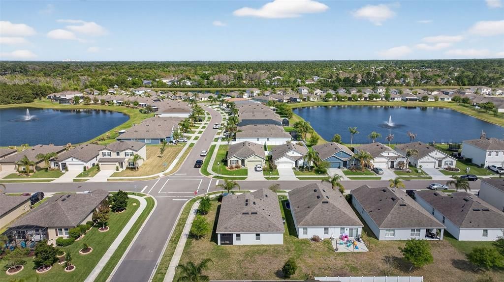 Active With Contract: $349,900 (3 beds, 2 baths, 1774 Square Feet)