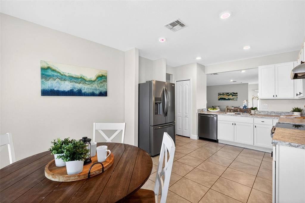 Active With Contract: $349,900 (3 beds, 2 baths, 1774 Square Feet)
