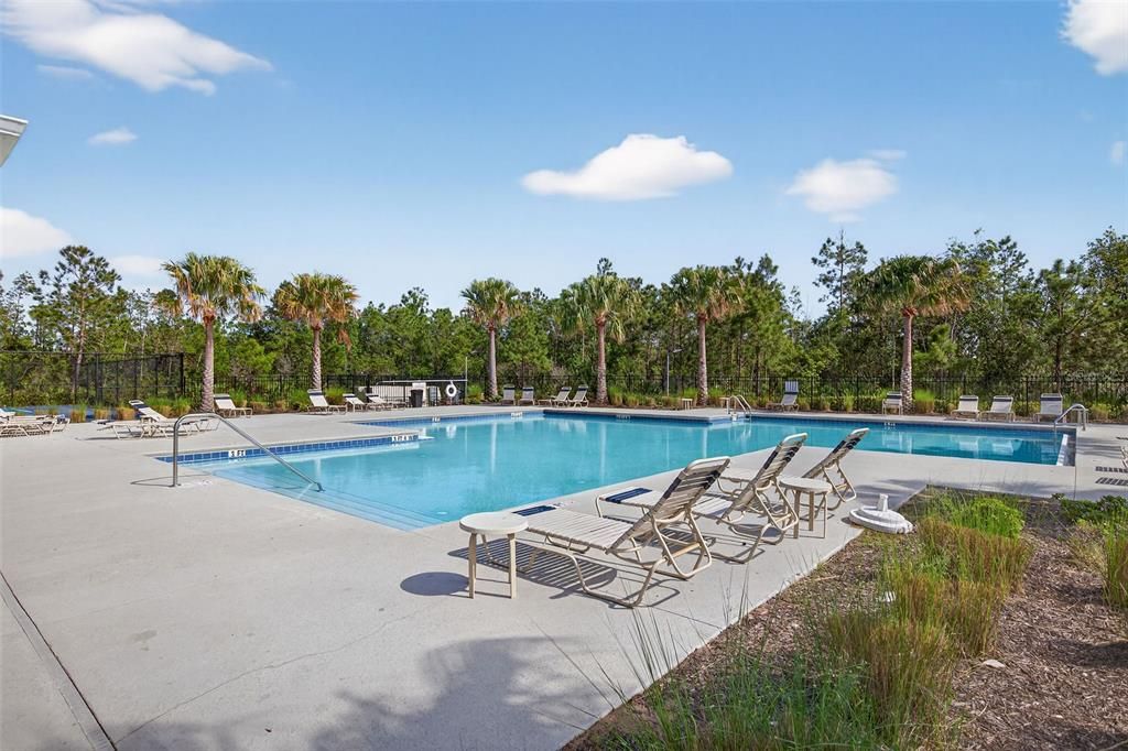 Active With Contract: $349,900 (3 beds, 2 baths, 1774 Square Feet)