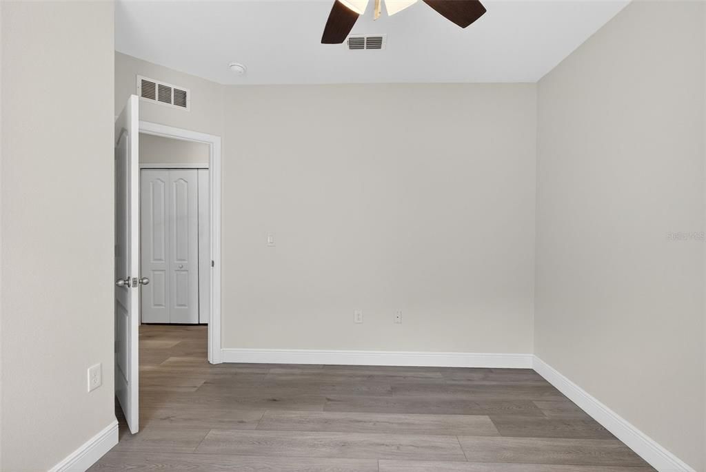 Active With Contract: $349,900 (3 beds, 2 baths, 1774 Square Feet)