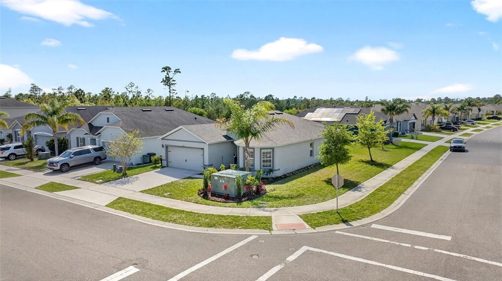 Active With Contract: $349,900 (3 beds, 2 baths, 1774 Square Feet)