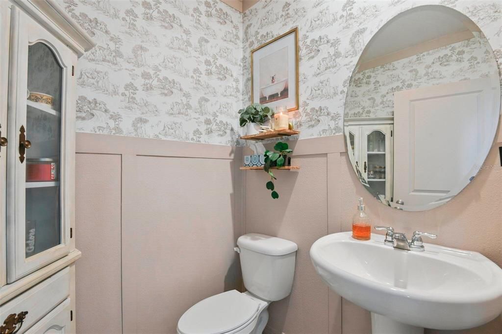 For Sale: $394,000 (4 beds, 2 baths, 2234 Square Feet)