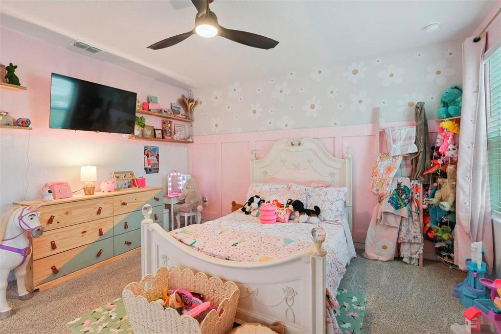For Sale: $394,000 (4 beds, 2 baths, 2234 Square Feet)