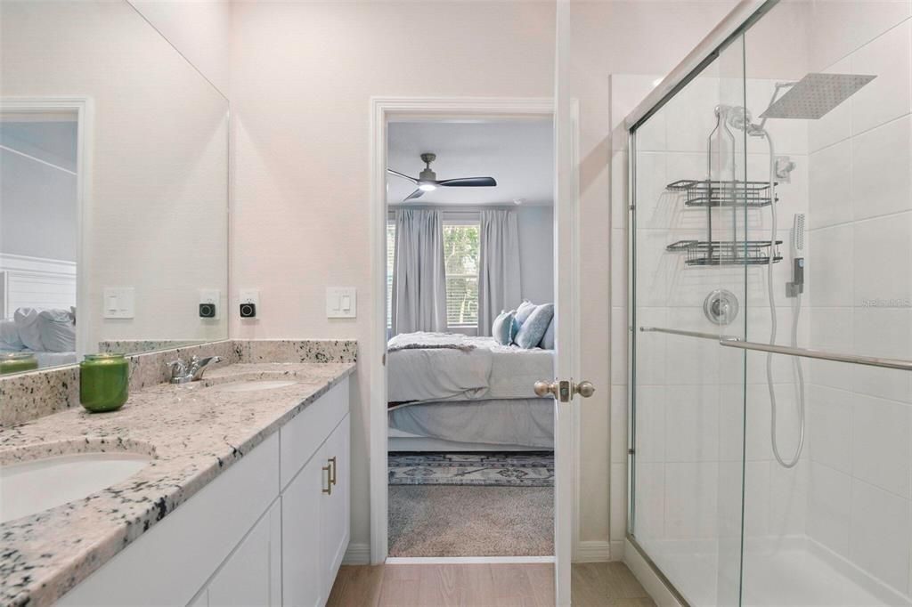 For Sale: $394,000 (4 beds, 2 baths, 2234 Square Feet)