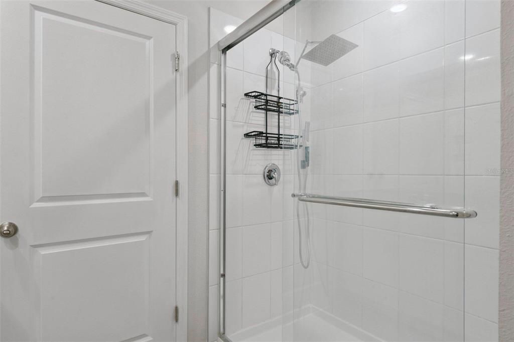 For Sale: $394,000 (4 beds, 2 baths, 2234 Square Feet)