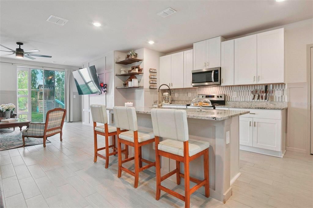 For Sale: $394,000 (4 beds, 2 baths, 2234 Square Feet)