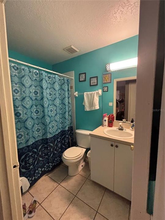 На продажу: $269,999 (3 спален, 2 ванн, 1316 Квадратных фут)