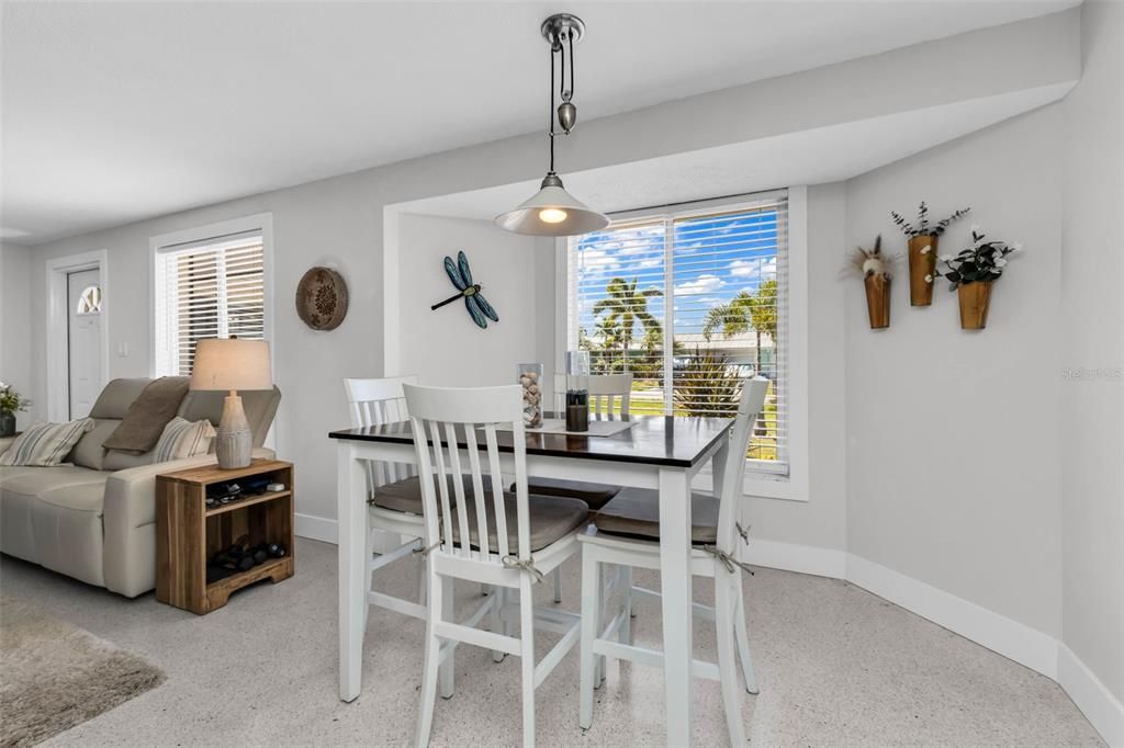 For Sale: $585,000 (2 beds, 2 baths, 1766 Square Feet)