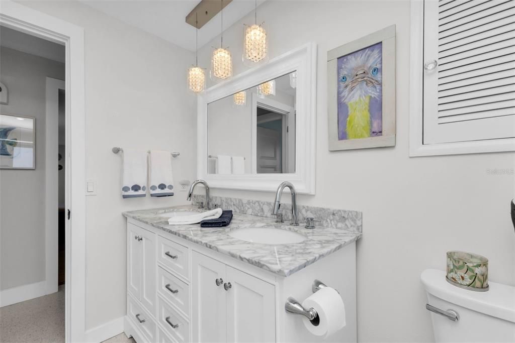 For Sale: $585,000 (2 beds, 2 baths, 1766 Square Feet)