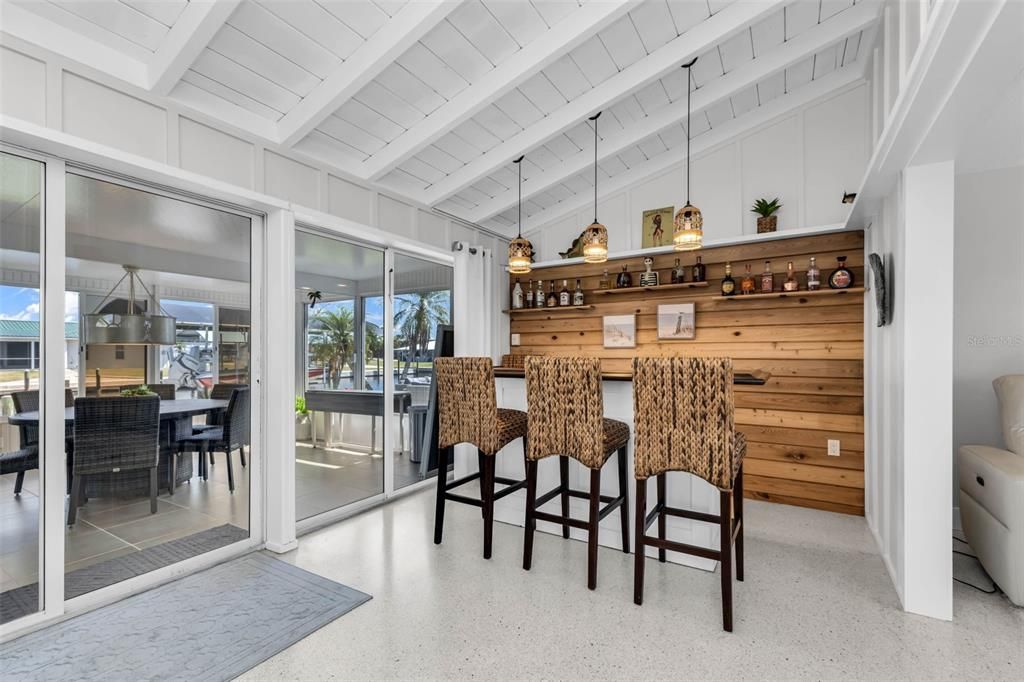For Sale: $585,000 (2 beds, 2 baths, 1766 Square Feet)