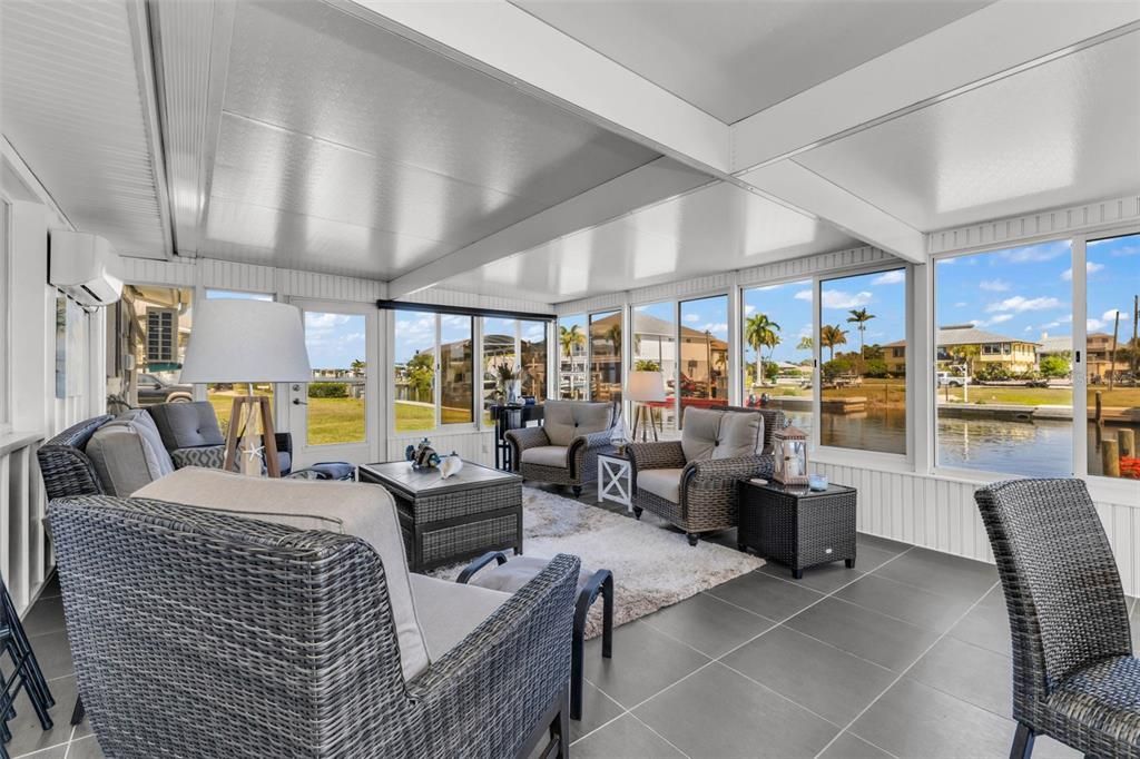 For Sale: $585,000 (2 beds, 2 baths, 1766 Square Feet)