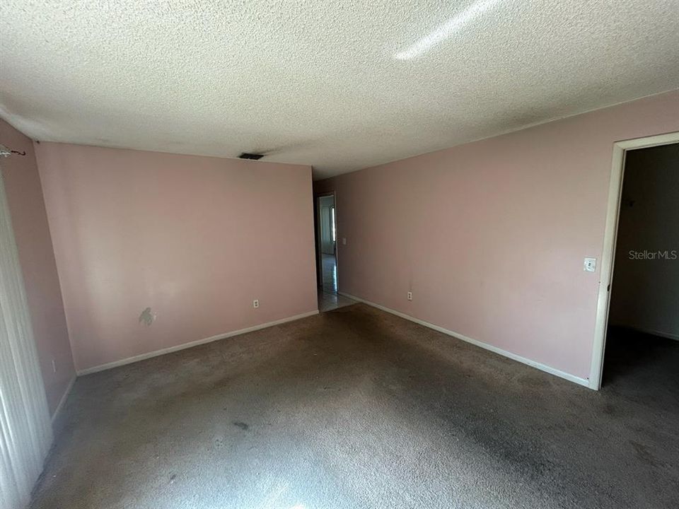 En Venta: $250,000 (3 camas, 2 baños, 1379 Pies cuadrados)
