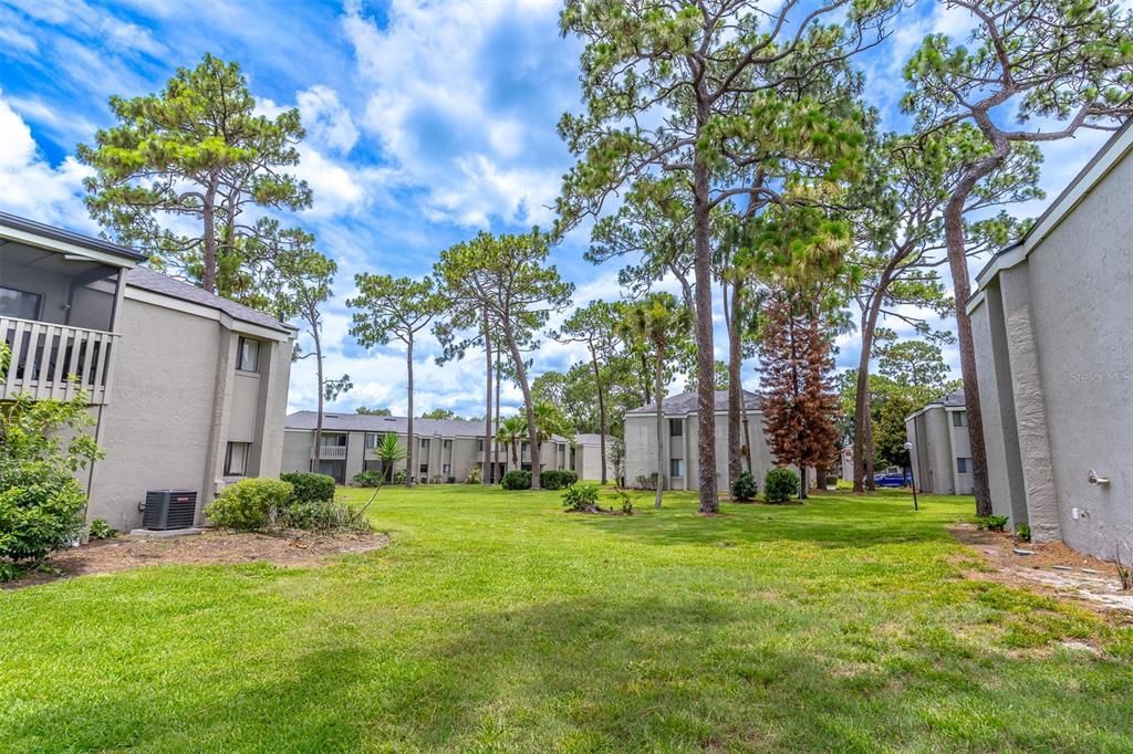 For Sale: $148,000 (2 beds, 1 baths, 1020 Square Feet)