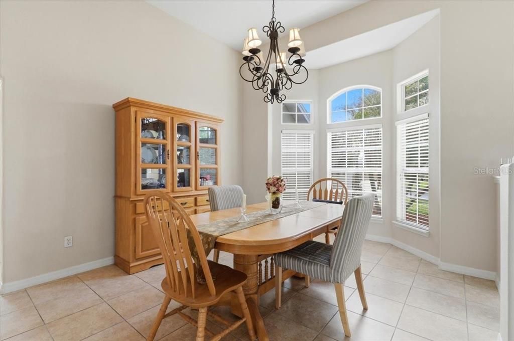 Active With Contract: $389,000 (4 beds, 3 baths, 2427 Square Feet)