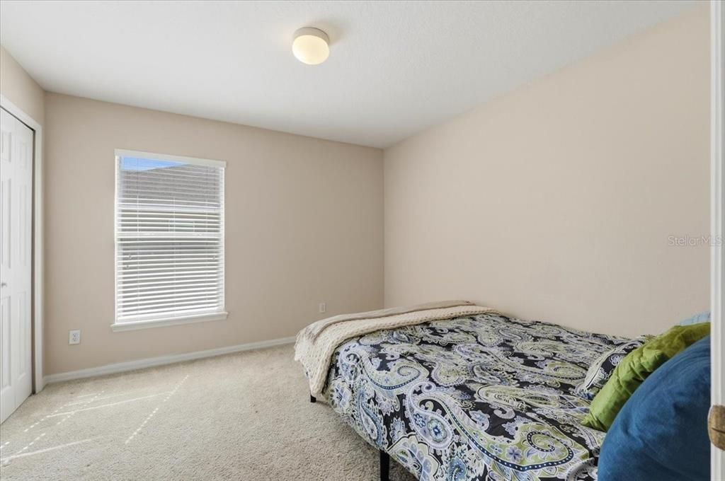 Active With Contract: $389,000 (4 beds, 3 baths, 2427 Square Feet)