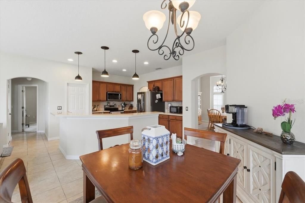 Active With Contract: $389,000 (4 beds, 3 baths, 2427 Square Feet)