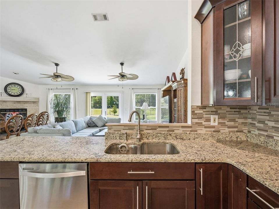 For Sale: $629,000 (3 beds, 2 baths, 1833 Square Feet)