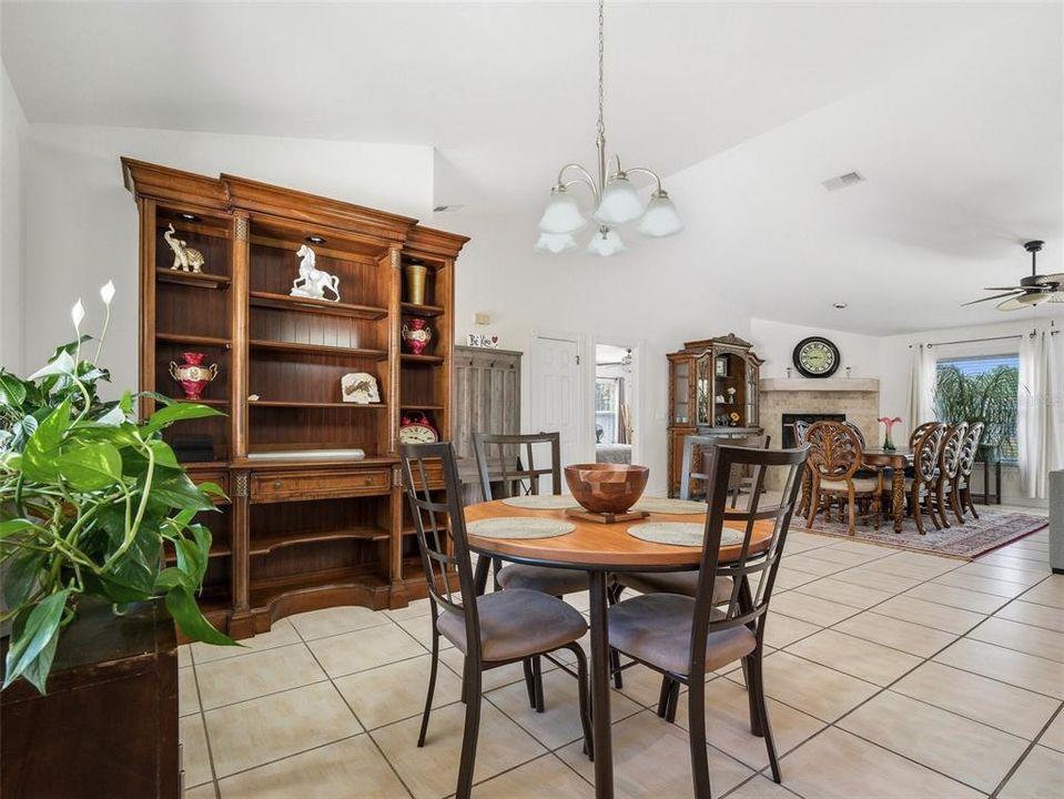 For Sale: $629,000 (3 beds, 2 baths, 1833 Square Feet)