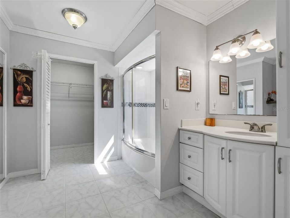 For Sale: $629,000 (3 beds, 2 baths, 1833 Square Feet)