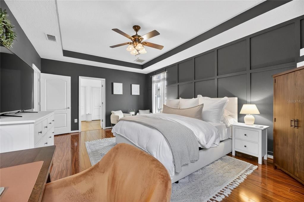 Active With Contract: $725,000 (4 beds, 2 baths, 3092 Square Feet)