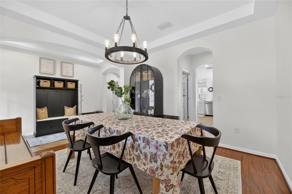 Active With Contract: $725,000 (4 beds, 2 baths, 3092 Square Feet)