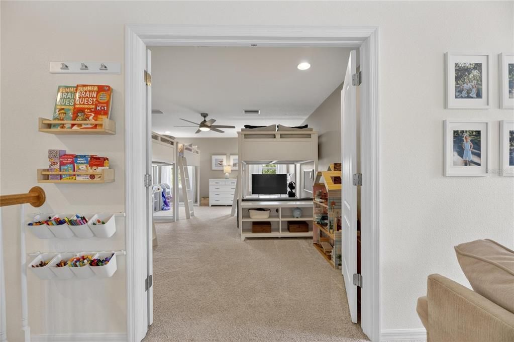 Active With Contract: $725,000 (4 beds, 2 baths, 3092 Square Feet)