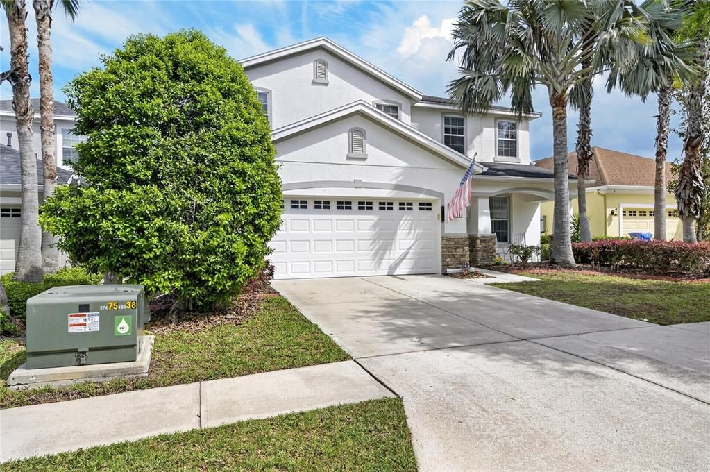 Active With Contract: $725,000 (4 beds, 2 baths, 3092 Square Feet)