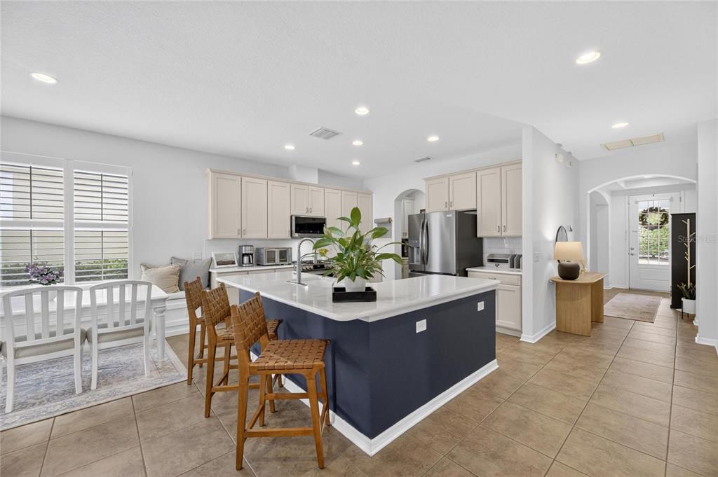 Active With Contract: $725,000 (4 beds, 2 baths, 3092 Square Feet)