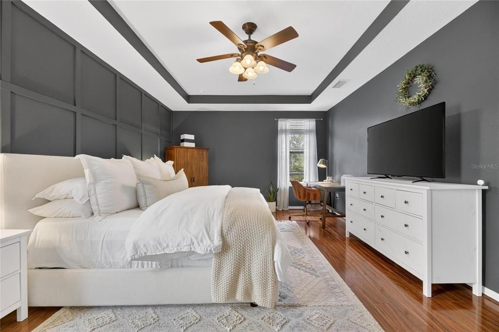 Active With Contract: $725,000 (4 beds, 2 baths, 3092 Square Feet)