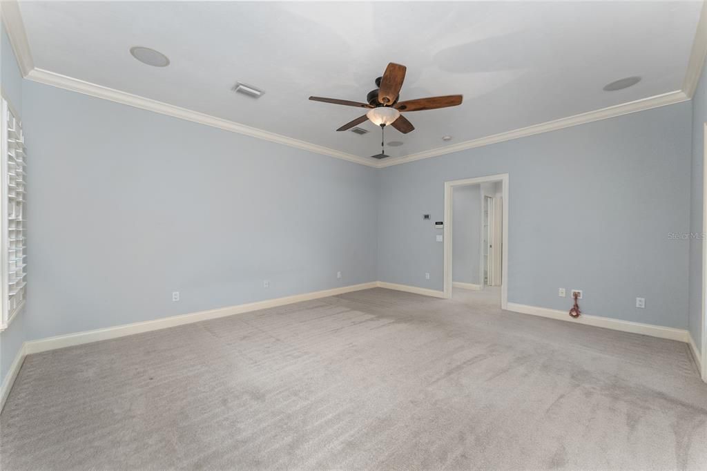 En Venta: $799,000 (4 camas, 3 baños, 2837 Pies cuadrados)