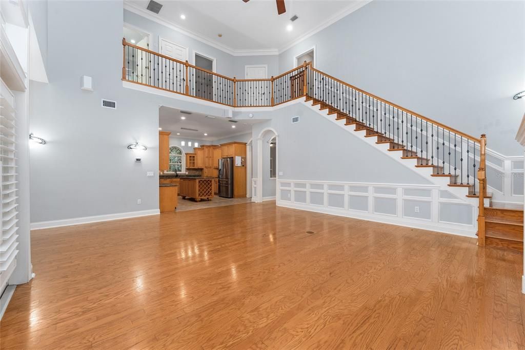 En Venta: $799,000 (4 camas, 3 baños, 2837 Pies cuadrados)