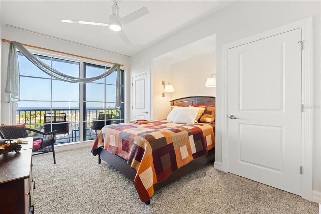 В аренду: $1,980 (2 спален, 2 ванн, 1332 Квадратных фут)