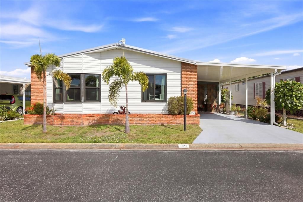 For Sale: $179,900 (3 beds, 2 baths, 1482 Square Feet)