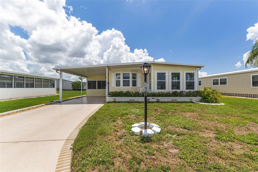 For Sale: $145,000 (2 beds, 2 baths, 1244 Square Feet)
