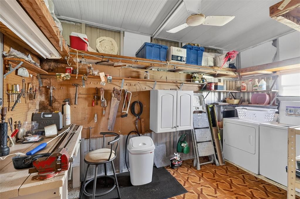For Sale: $145,000 (2 beds, 2 baths, 1244 Square Feet)
