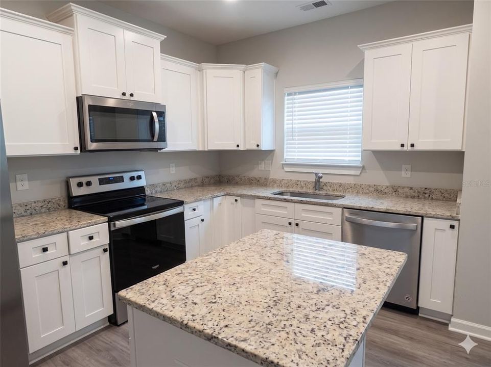 For Sale: $335,000 (4 beds, 2 baths, 1930 Square Feet)