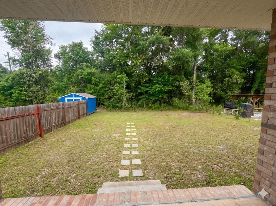 For Sale: $335,000 (4 beds, 2 baths, 1930 Square Feet)