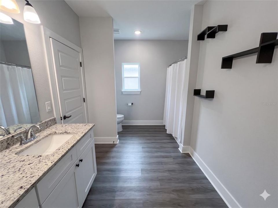 For Sale: $335,000 (4 beds, 2 baths, 1930 Square Feet)