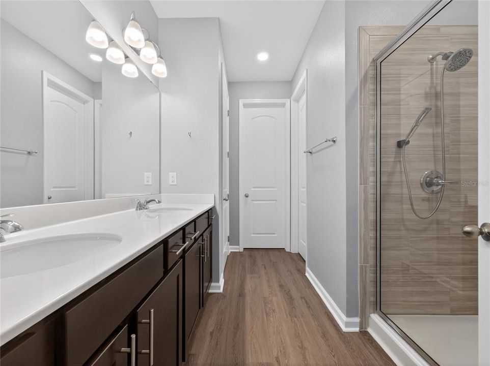 В аренду: $2,095 (3 спален, 2 ванн, 1725 Квадратных фут)