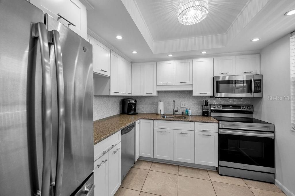 For Sale: $475,000 (2 beds, 2 baths, 1132 Square Feet)