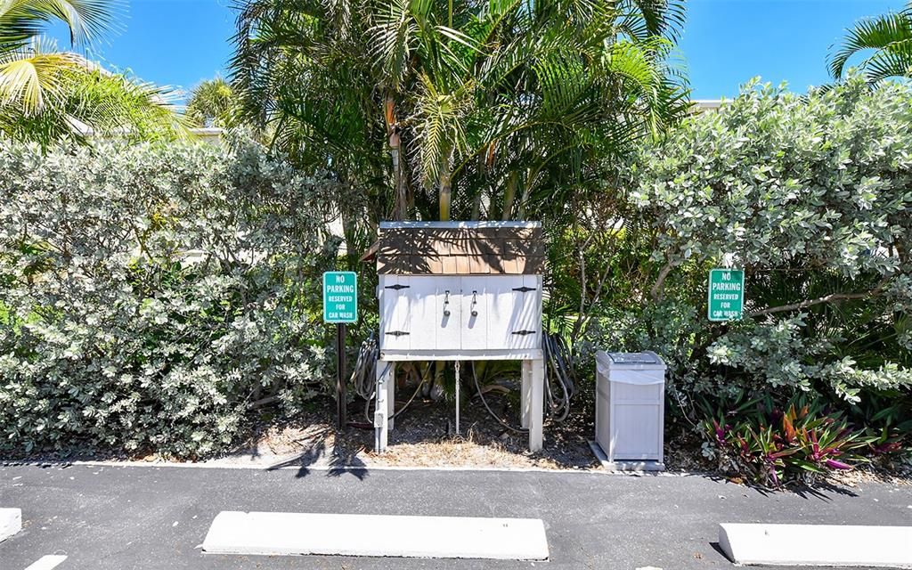 For Sale: $475,000 (2 beds, 2 baths, 1132 Square Feet)