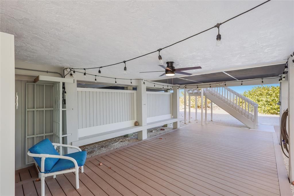 For Sale: $2,100,000 (2 beds, 2 baths, 1276 Square Feet)