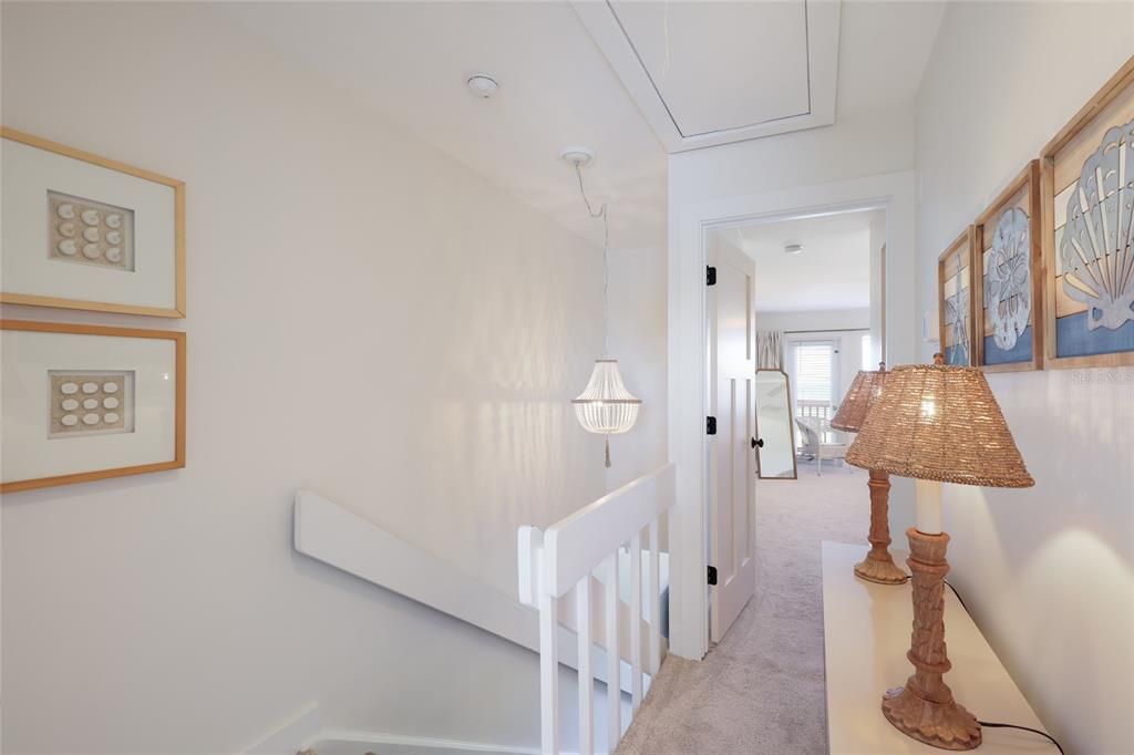 For Sale: $2,100,000 (2 beds, 2 baths, 1276 Square Feet)