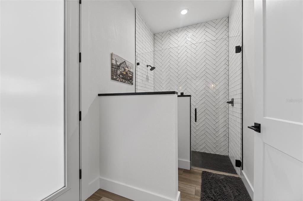 En Venta: $1,595,000 (4 camas, 4 baños, 3351 Pies cuadrados)