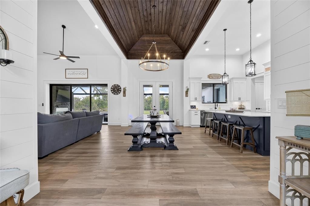 En Venta: $1,595,000 (4 camas, 4 baños, 3351 Pies cuadrados)