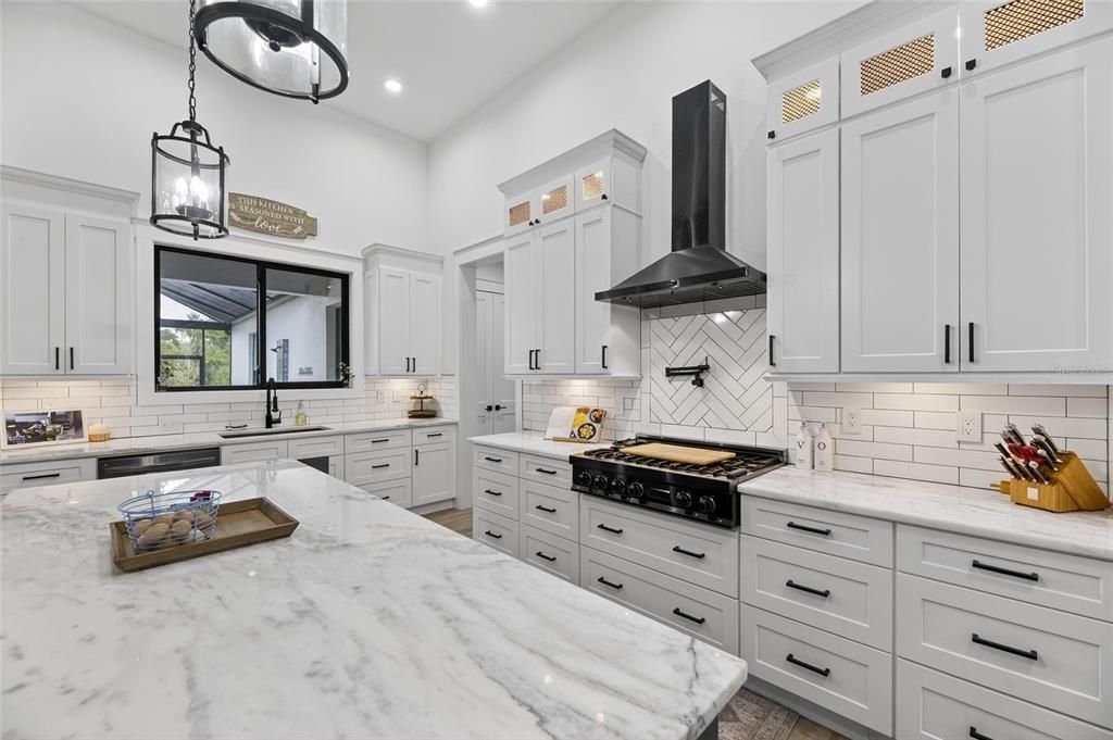 En Venta: $1,595,000 (4 camas, 4 baños, 3351 Pies cuadrados)