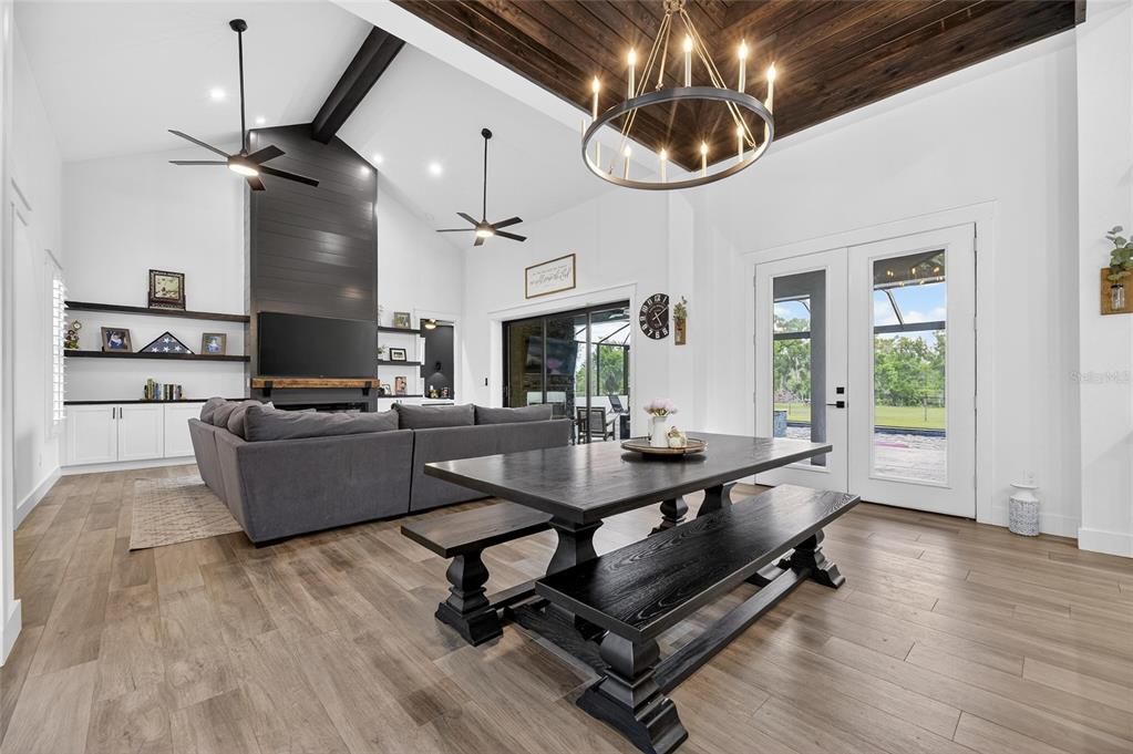 En Venta: $1,595,000 (4 camas, 4 baños, 3351 Pies cuadrados)