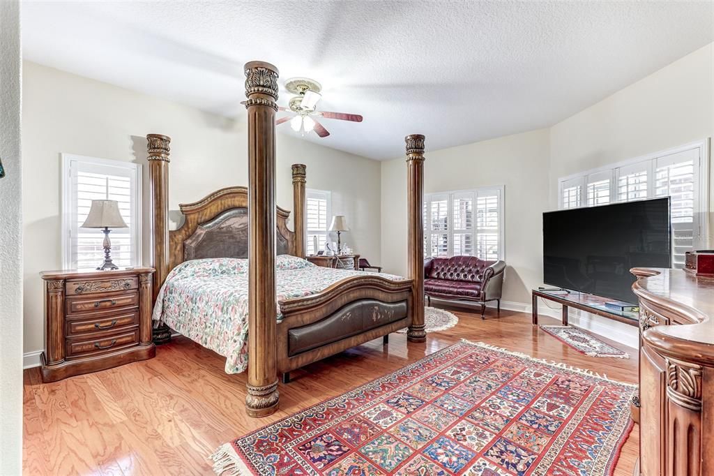 For Sale: $1,299,900 (5 beds, 3 baths, 3731 Square Feet)